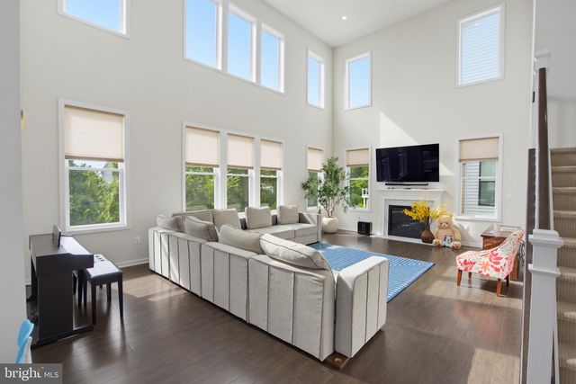 24535 MOUNTAIN MAGNOLIA PL, Aldie, VA 20105