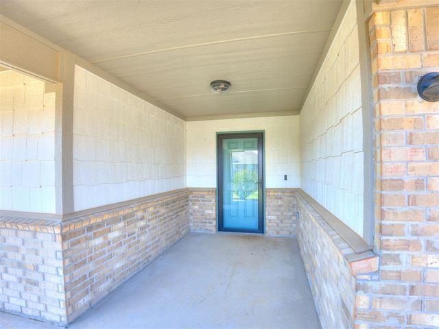 11112 SW 36th Street, Yukon, OK 73099