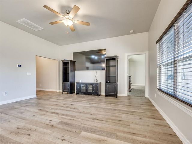 11112 SW 36th Street, Yukon, OK 73099