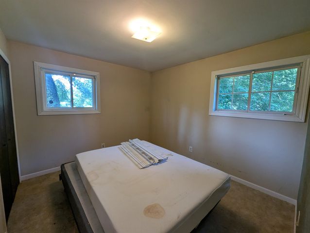 910 N Court Street, Au Gres, MI 48703