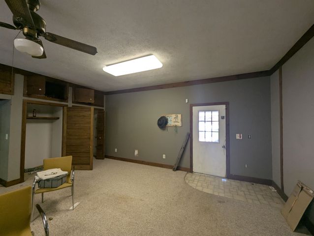 910 N Court Street, Au Gres, MI 48703