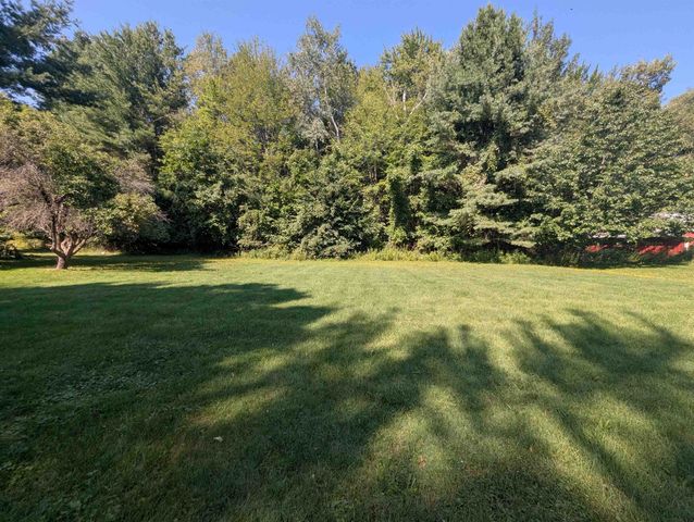 910 N Court Street, Au Gres, MI 48703