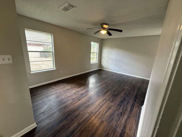 2006 Round Spring Drive, Houston, TX 77339