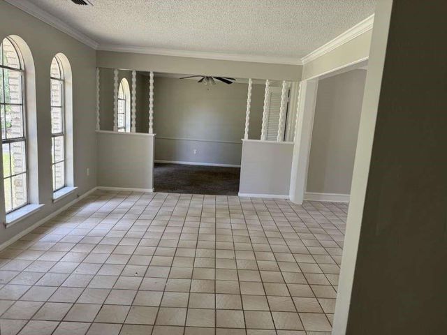 2006 Round Spring Drive, Houston, TX 77339