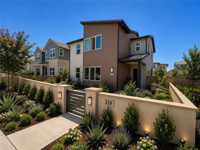 229 Shoveler, Irvine, CA 92618