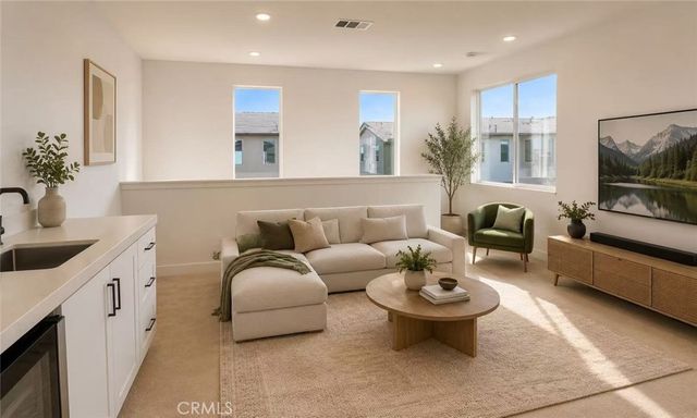 229 Shoveler, Irvine, CA 92618