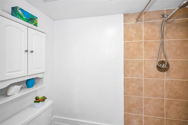 107 MARY DRIVE 107, Oldsmar, FL 34677