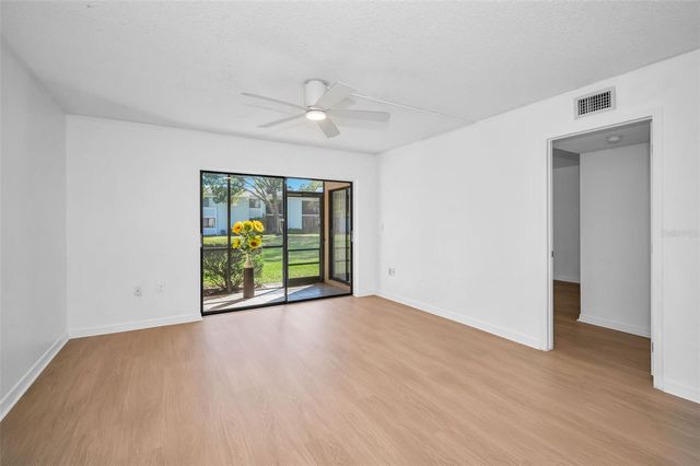 107 MARY DRIVE 107, Oldsmar, FL 34677