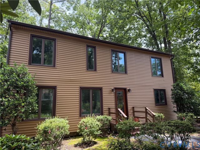 2305 Wistar Ct, Henrico, VA 23294