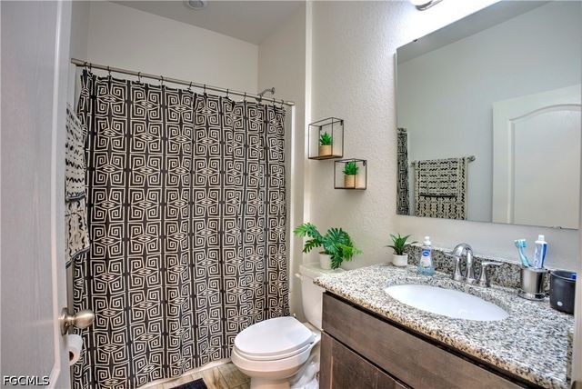 2118 SW 25th TER, Cape Coral, FL 33914