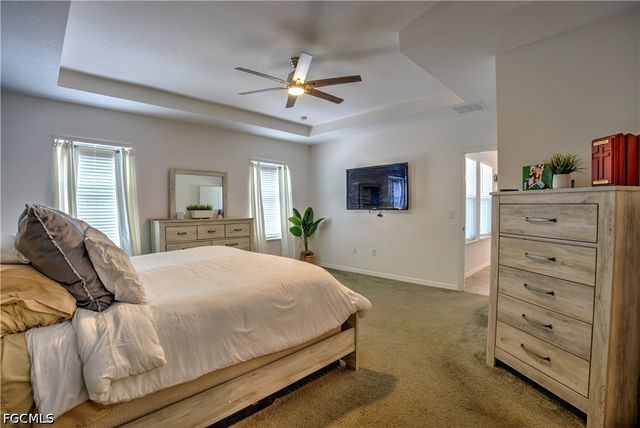 2118 SW 25th TER, Cape Coral, FL 33914