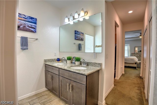 2118 SW 25th TER, Cape Coral, FL 33914