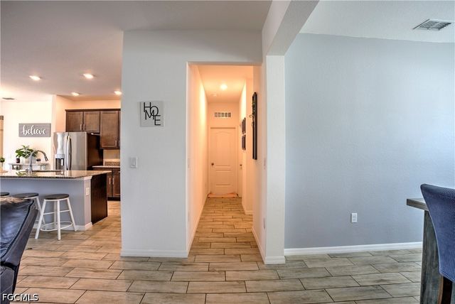 2118 SW 25th TER, Cape Coral, FL 33914