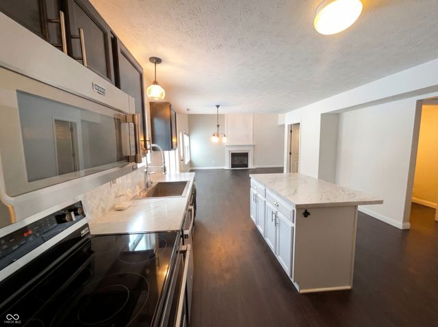 5259 Baysdon Circle, Indianapolis, IN 46235