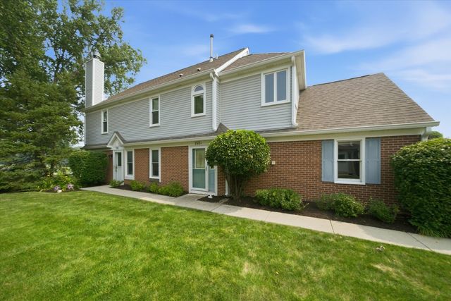 150 Inverness Court 2, Elk Grove Village, IL 60007
