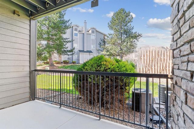 2575 S SYRACUSE Way 101, Denver, CO 80231