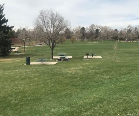 2575 S SYRACUSE Way 101, Denver, CO 80231