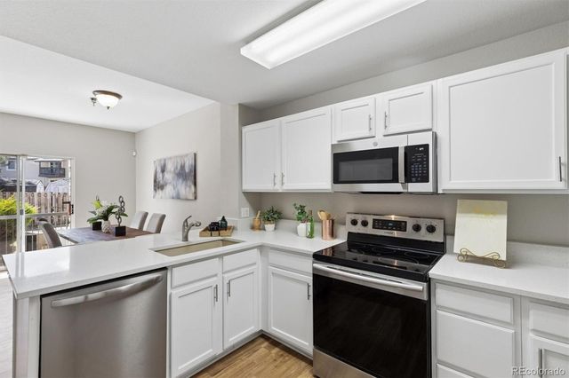 2575 S SYRACUSE Way 101, Denver, CO 80231