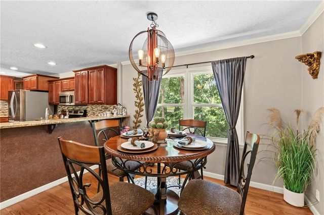 12108 OAK RIDGE Road, Independence, MO 64052