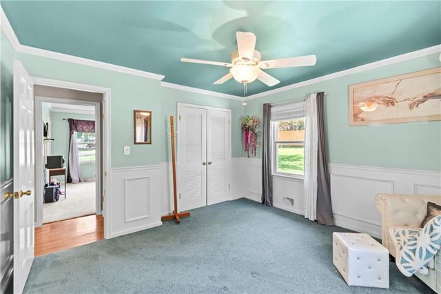 12108 OAK RIDGE Road, Independence, MO 64052