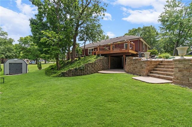 12108 OAK RIDGE Road, Independence, MO 64052