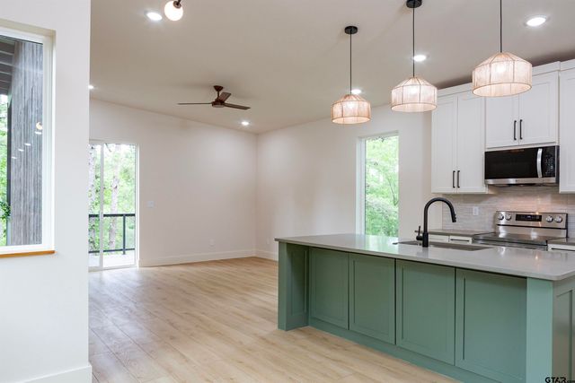2521 S Vine Ave, Tyler, TX 75701