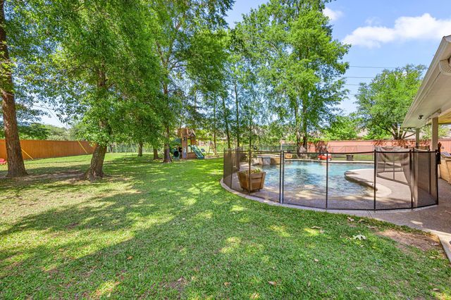 22703 Adrift Row Lane, Porter, TX 77365