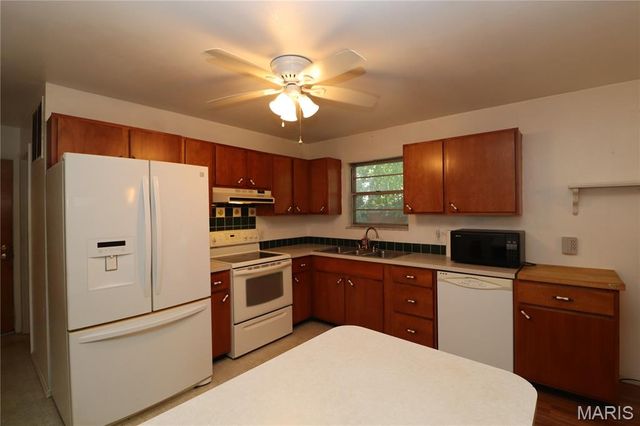 313 Louise Drive, Collinsville, IL 62234