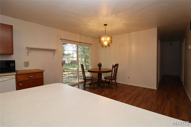 313 Louise Drive, Collinsville, IL 62234