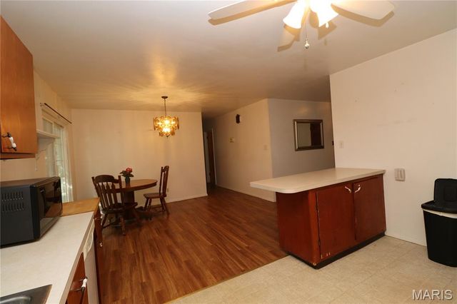 313 Louise Drive, Collinsville, IL 62234