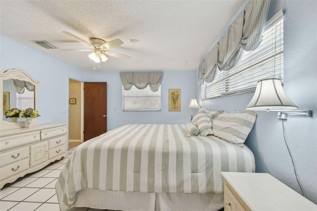 6004 10TH AVE W, Bradenton, FL 34209