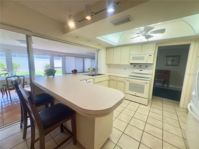 6004 10TH AVE W, Bradenton, FL 34209