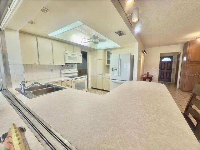 6004 10TH AVE W, Bradenton, FL 34209