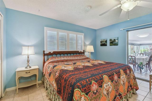 6004 10TH AVE W, Bradenton, FL 34209