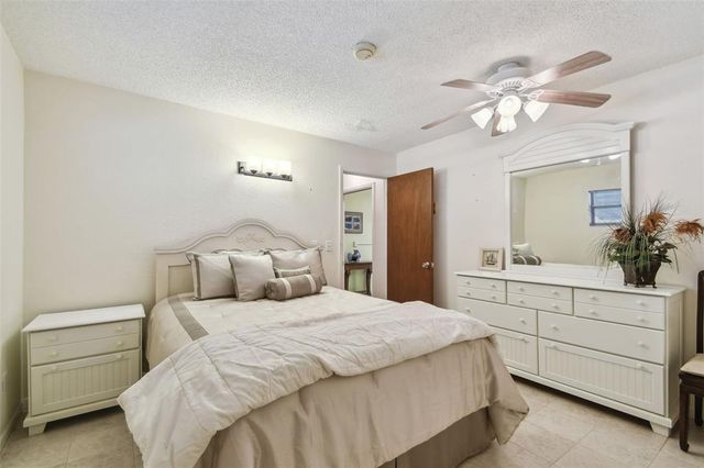 6004 10TH AVE W, Bradenton, FL 34209
