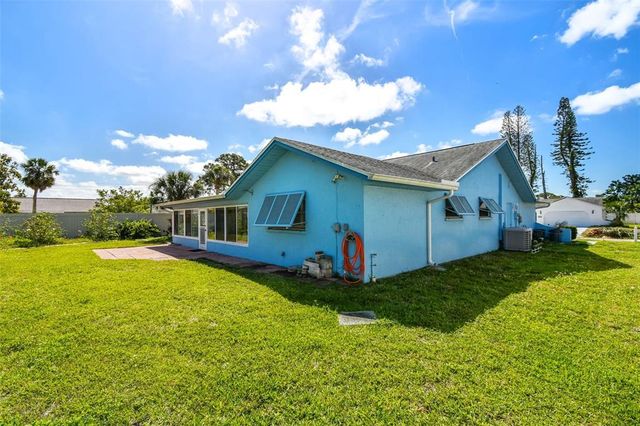 6004 10TH AVE W, Bradenton, FL 34209
