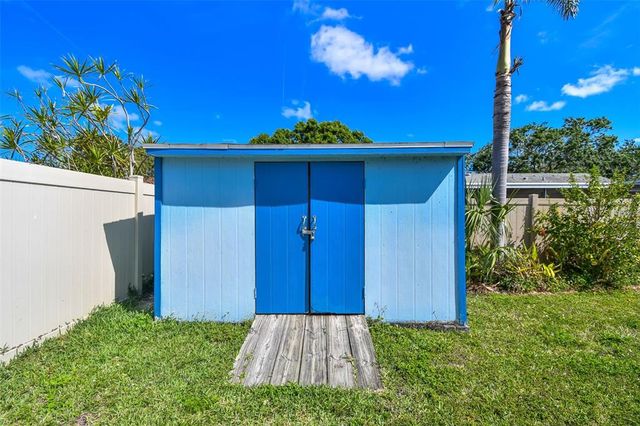 6004 10TH AVE W, Bradenton, FL 34209