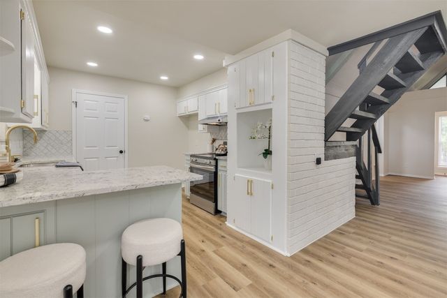 6320 Raintree Drive, Oklahoma City, OK 73150
