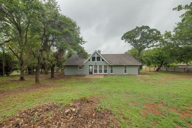 6320 Raintree Drive, Oklahoma City, OK 73150