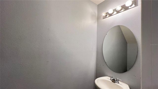 9017 ALBA LANE, Kissimmee, FL 34747
