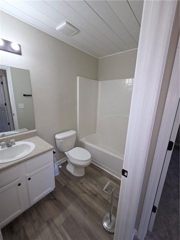 542 Oakside Place, Acworth, GA 30102