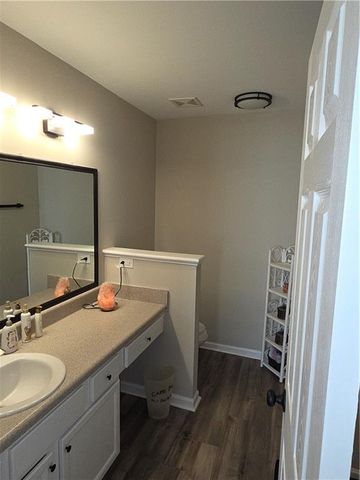 542 Oakside Place, Acworth, GA 30102