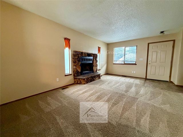 26 Murray Heights Drive, Colorado Springs, CO 80916