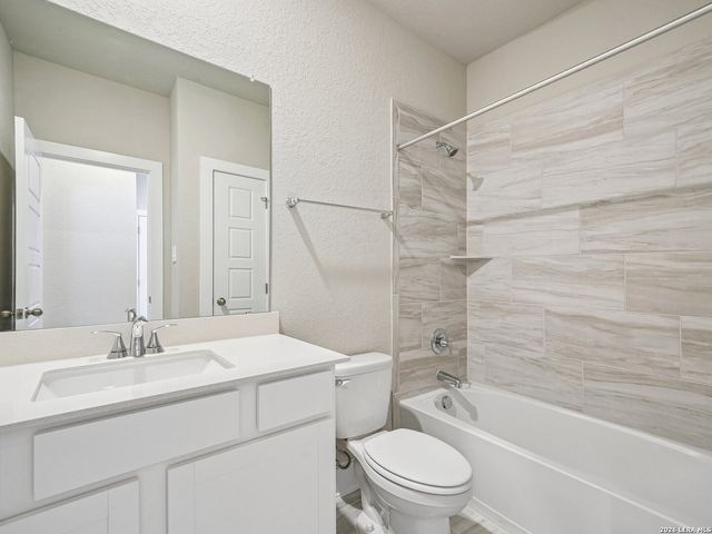 2024 SOUTHERLAND TRL, Marion, TX 78124