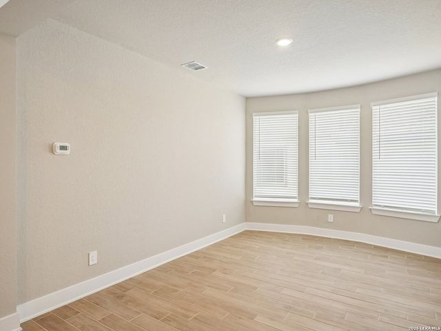2024 SOUTHERLAND TRL, Marion, TX 78124