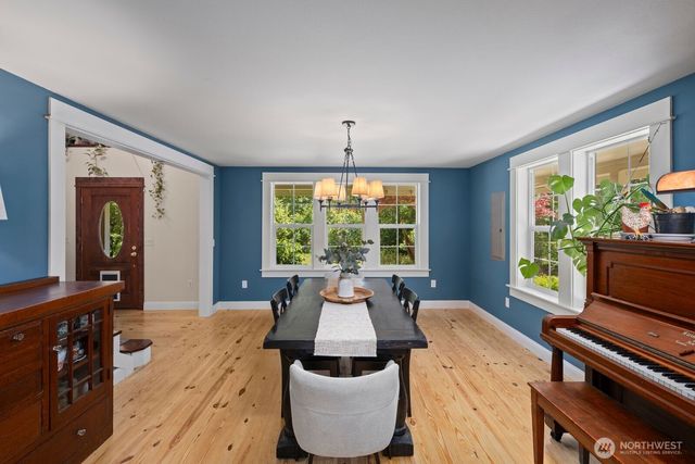 14716 180th Avenue NW, Gig Harbor, WA 98329