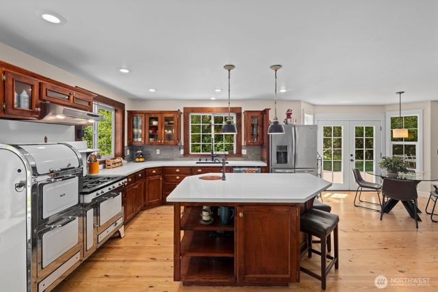 14716 180th Avenue NW, Gig Harbor, WA 98329