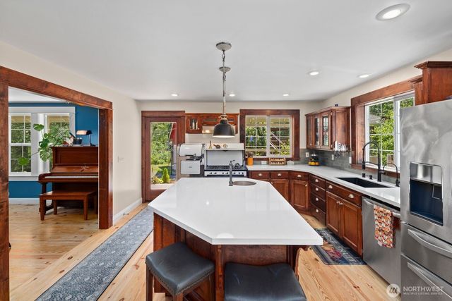 14716 180th Avenue NW, Gig Harbor, WA 98329