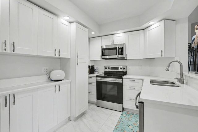 3700 Galt Ocean Drive 214, Fort Lauderdale, FL 33308