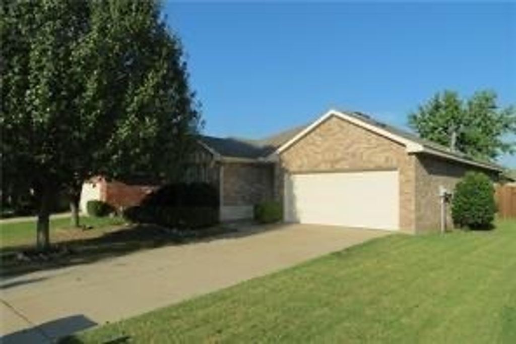 483 Forest Lane, Melissa, TX 75454
